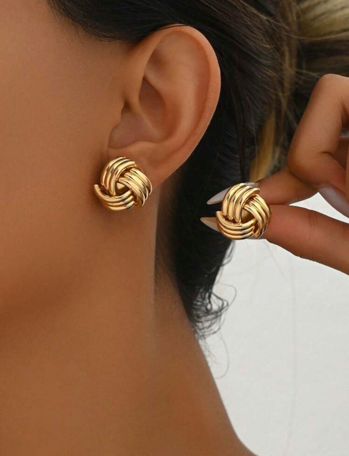 minimalist multilayer women's earrings